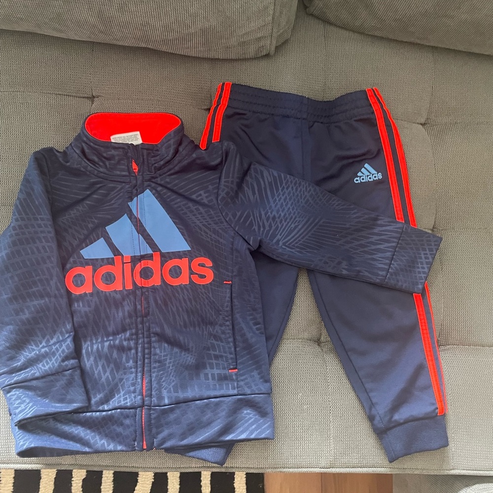 Adidas Sweatsuit Size 18M